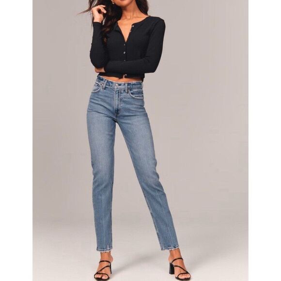 Abercrombie and Fitch Women Medium Wash High Rise Mom Jean Size 24 Fall Chic - Picture 1 of 10